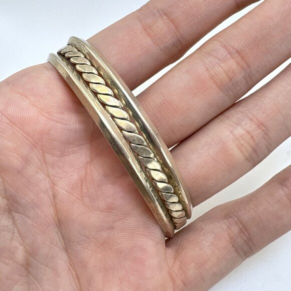 VTG Solid Sterling Silver 925 Twist Design Open Cuff Bracelet Size 7.5" Fit - Picture 8 of 11